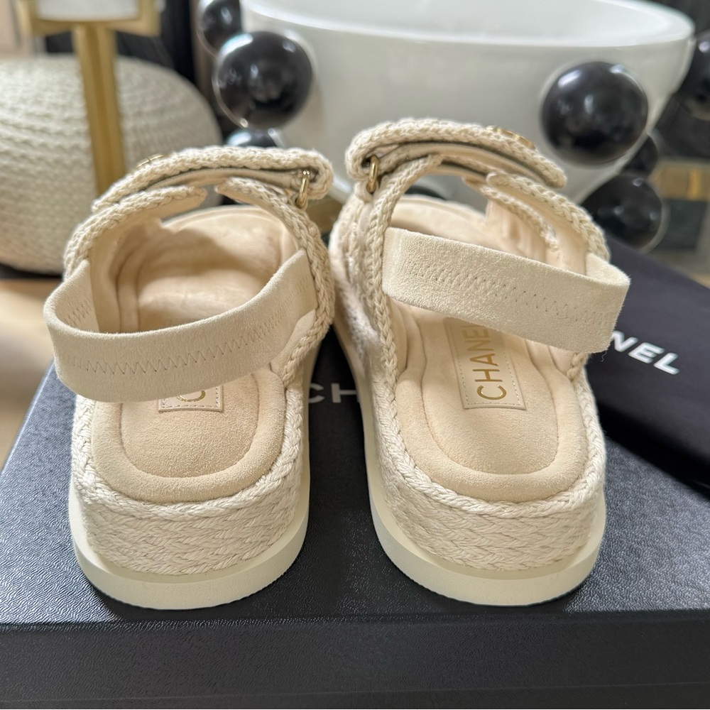 NWT Chanel S25 Crochet Dad Sandals, Size 38 - Picture 5 of 8
